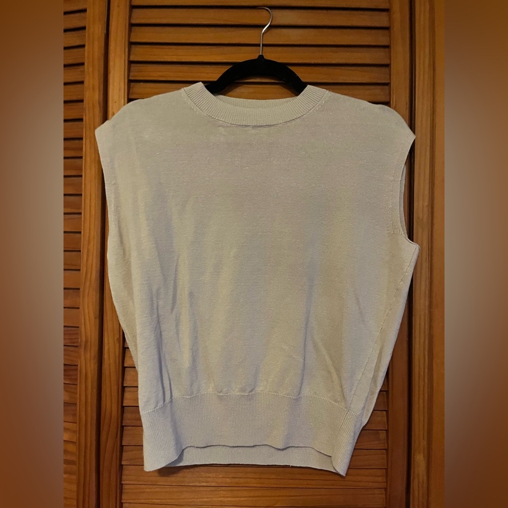Ann Taylor Cream Sleeveless Sweater